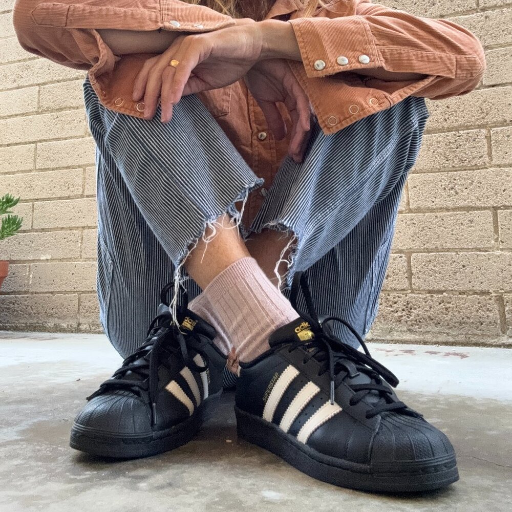Shelltoe Black Adidas - Picture 3 of 11